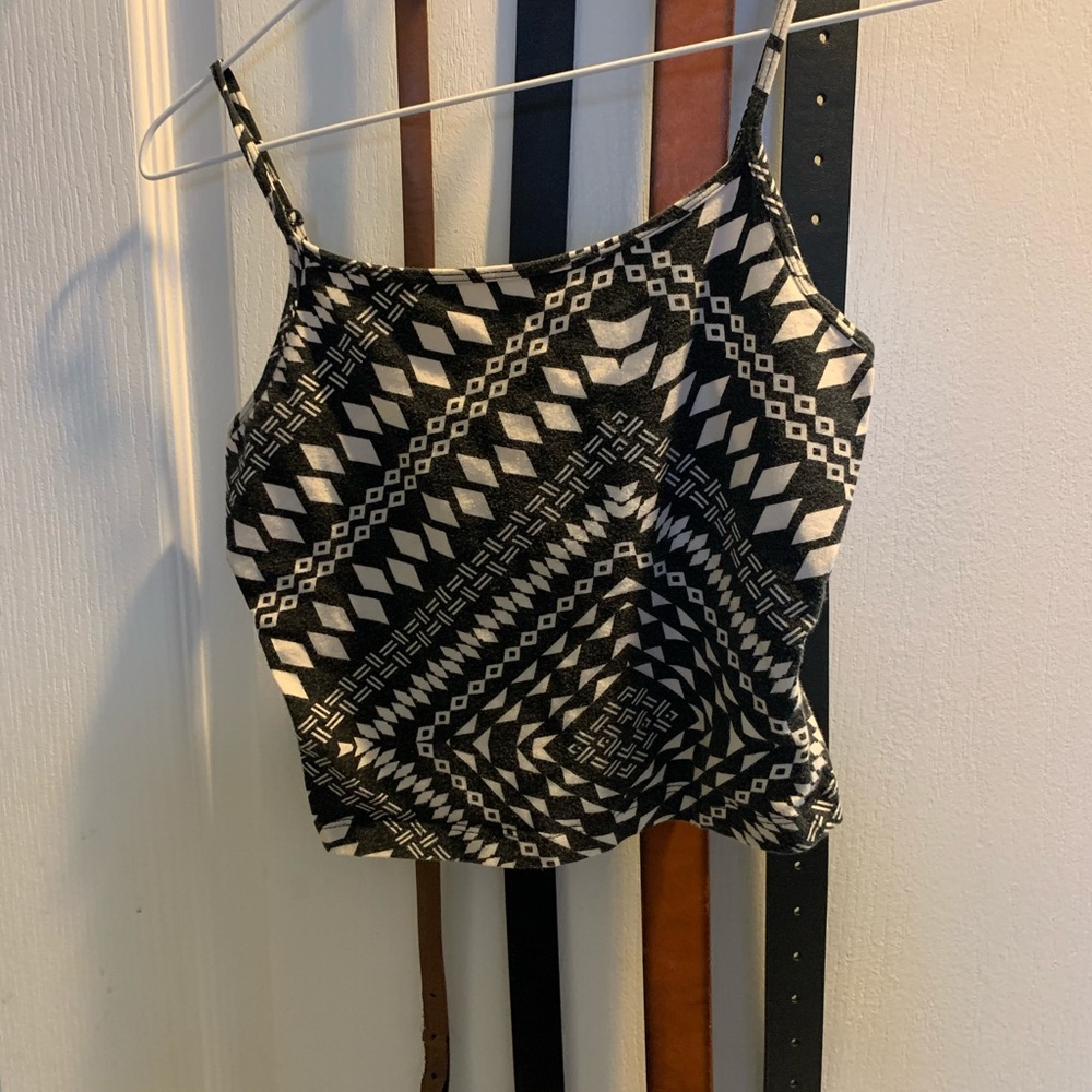 Aztec crop top - Picture 2 of 2